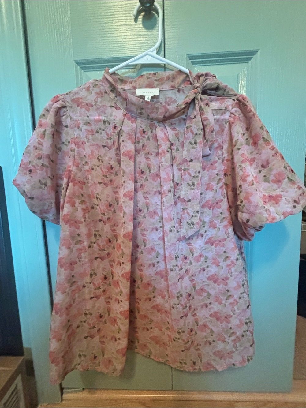 MELLODAY Pink Floral Tie-Neck Blouse